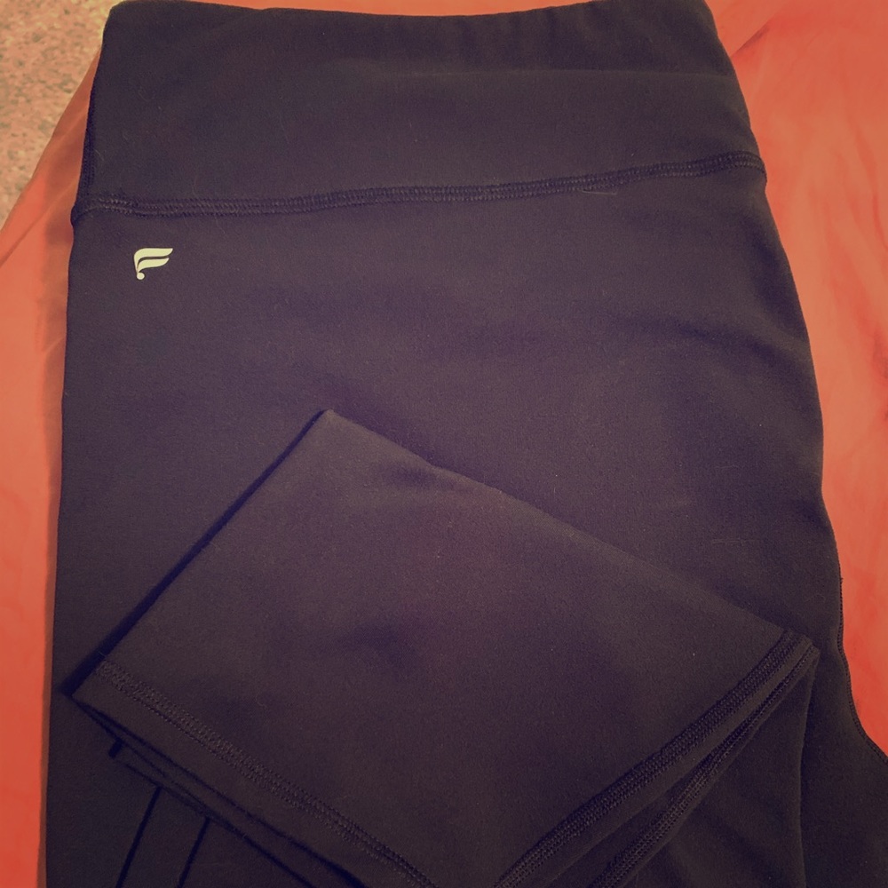 Fabletics Powerhold Capri Leggings